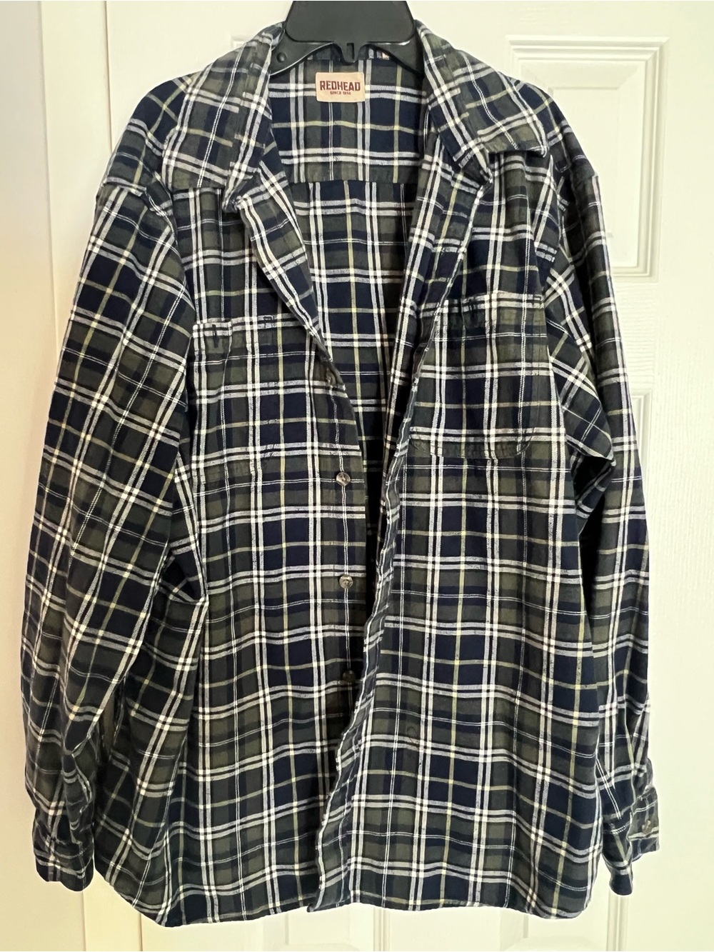 RedHead button-down dark green, navy blue, white plaid Flannel shirt Mens Sz XL